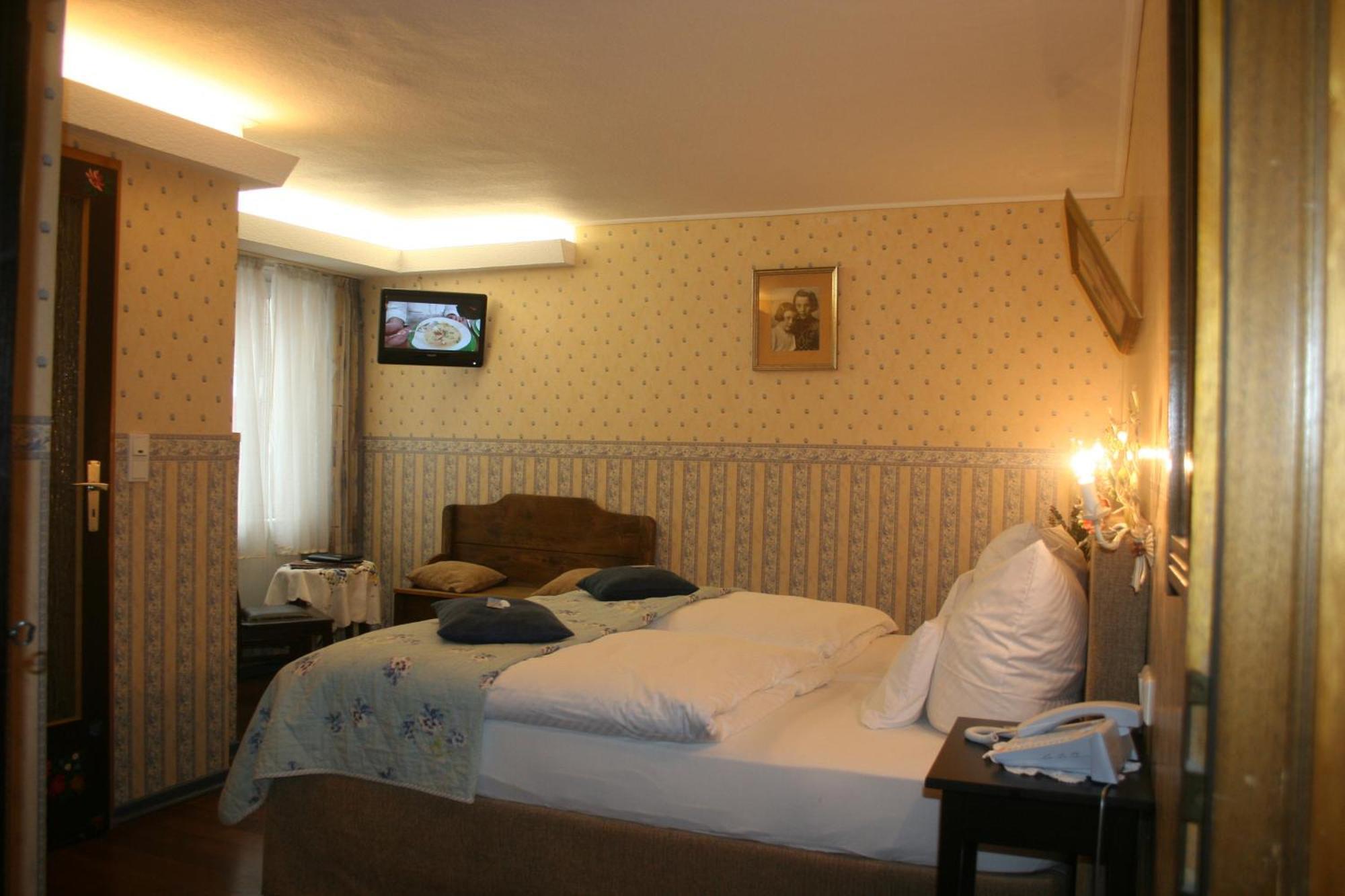Maerchenhotel แบร์นคาสเทล-คืสท์ ภายนอก รูปภาพ